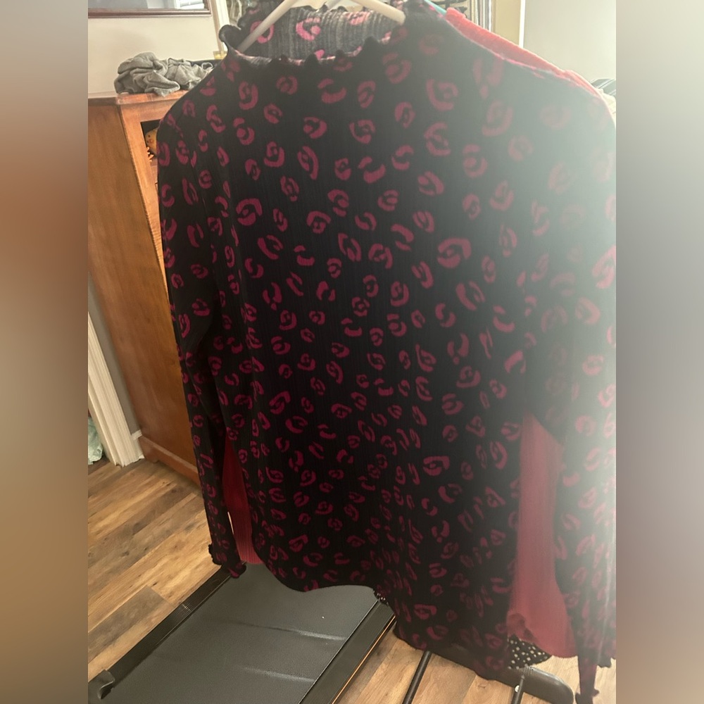 Loft long sleeve blouses